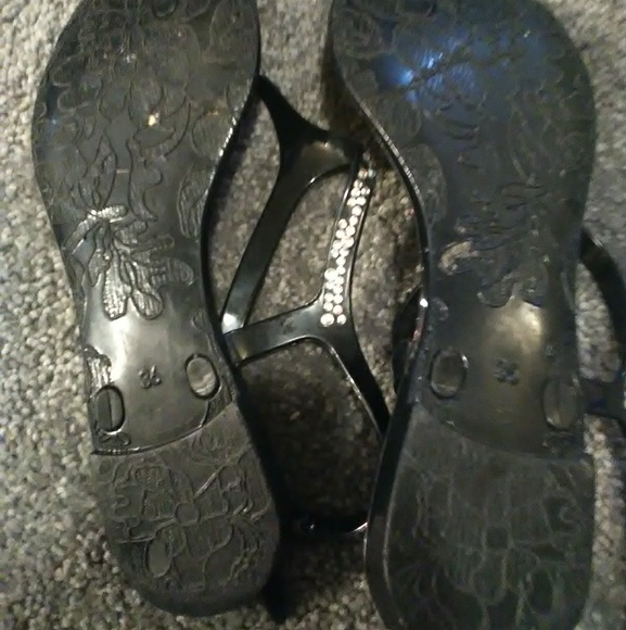 Sandals - Picture 2 of 2